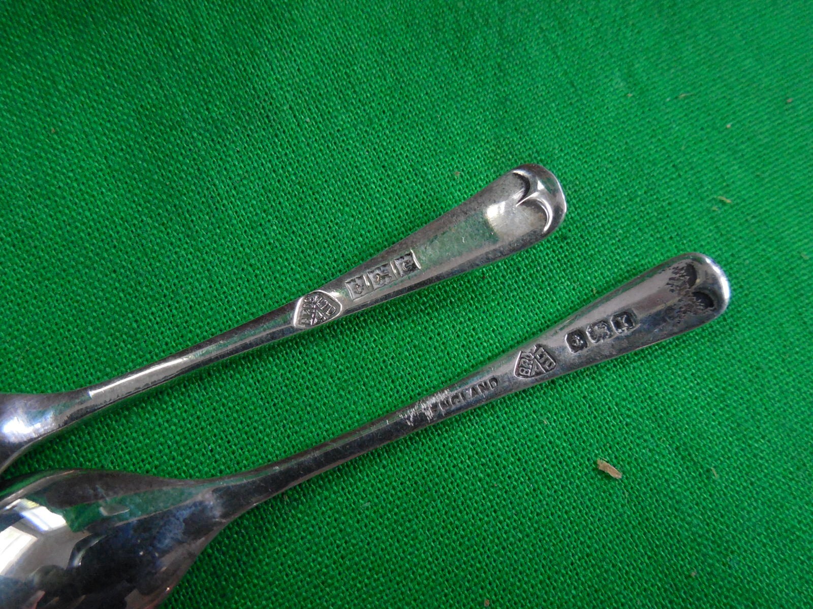 Mappin & Webb Sterling Silver Condiment Set in Cigar Box ~