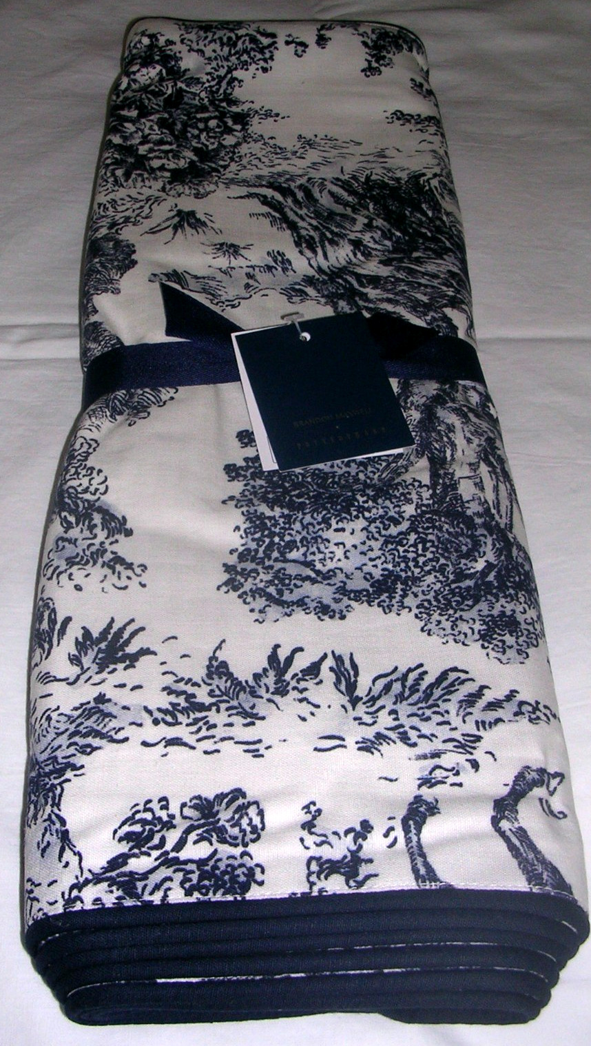 POTTERY BARN BRANDON MAXWELL GROVELAND TOILE REVERSIBLE TABLE RUNNER 18X108 NWTG