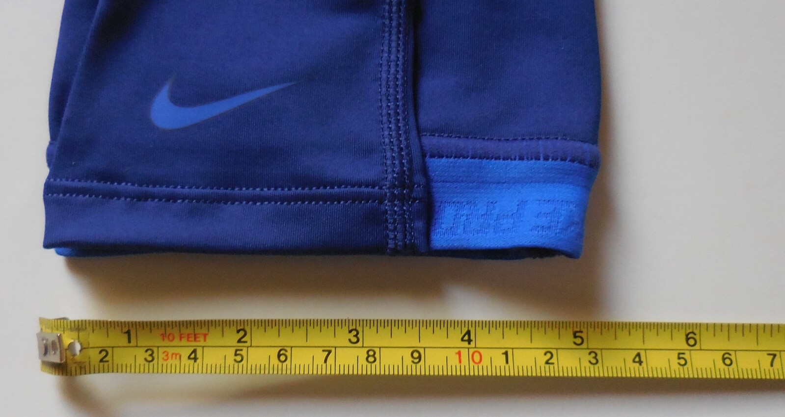 Nike Pro Graphic Arm Sleeves Women Game Royal/LT Photo Blue/White M/L