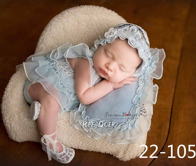 Newborn Studio Photo Shoot Photography Prop Baby Girl Lace Dress Pillow Hat Set