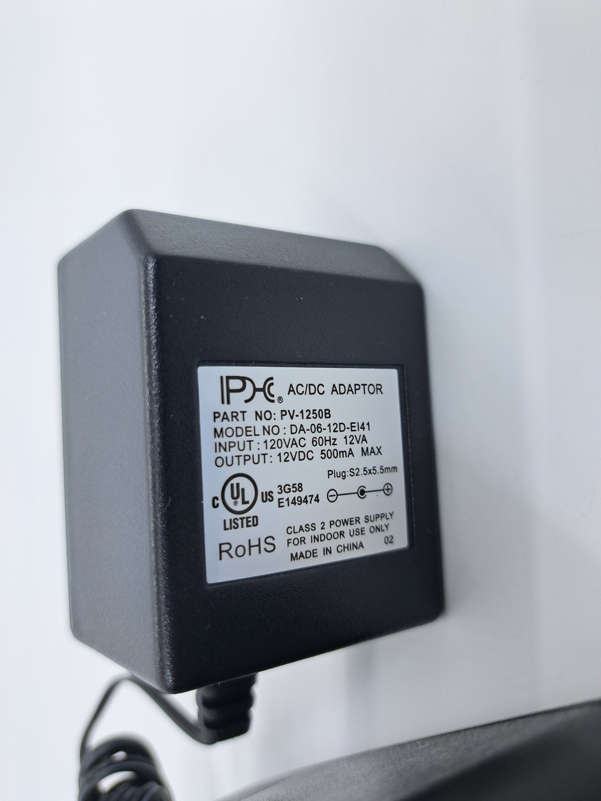 Whites Metal Detector NiMH Charger Stand for V3, DFX, XLT, MXT M6 802-5285