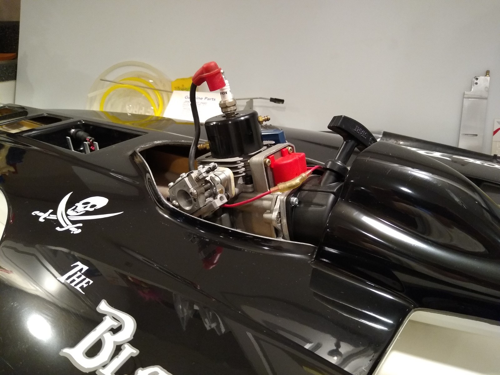 Blazer Whiplash GV Fiberglass Gas RC Race Boat Zenoah IMPBA NAMBA G1 Hydro READ