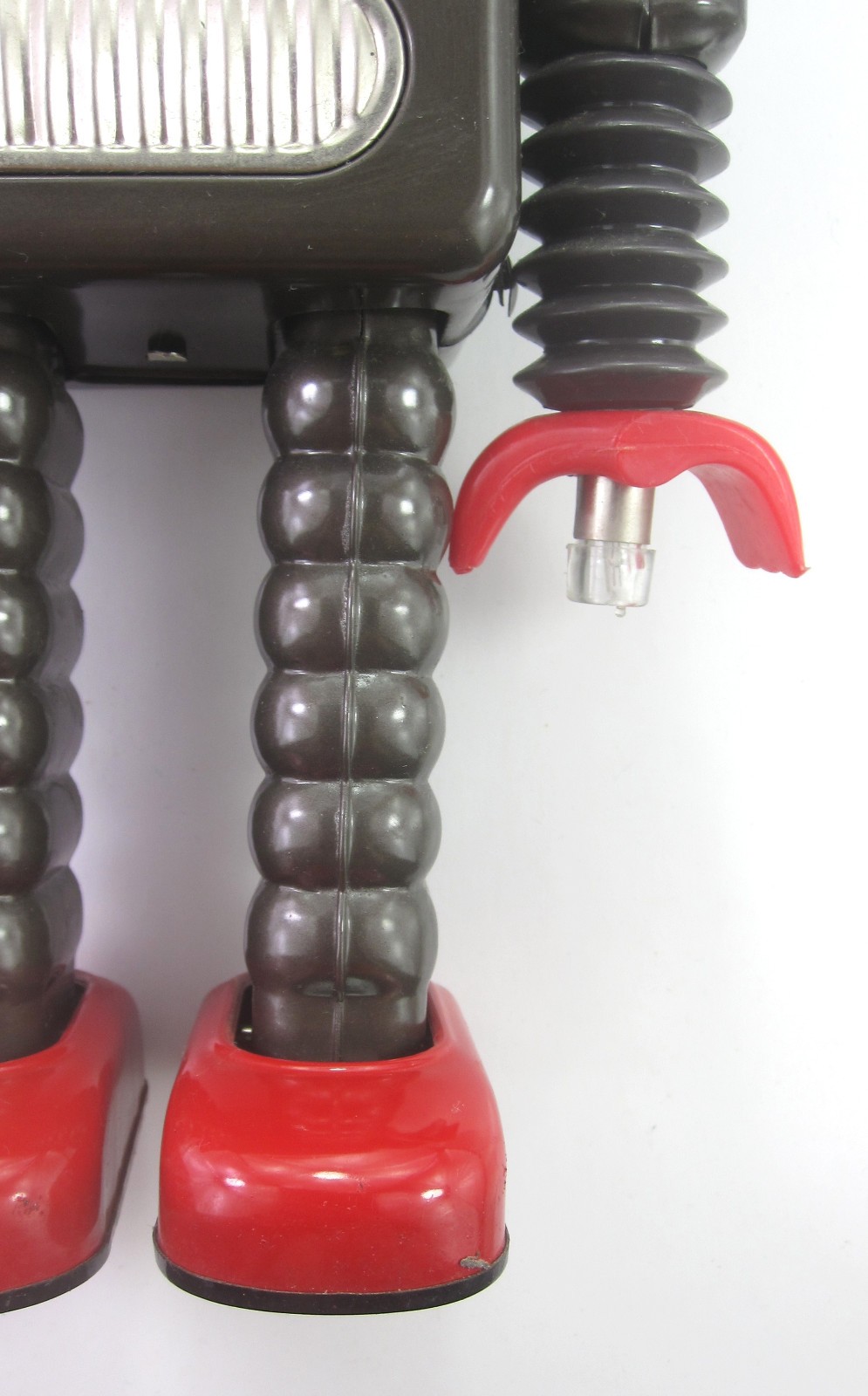 Vintage THUNDER ROBOT 11.5" Tin Reproduction Robot For Display - Schylling Brown