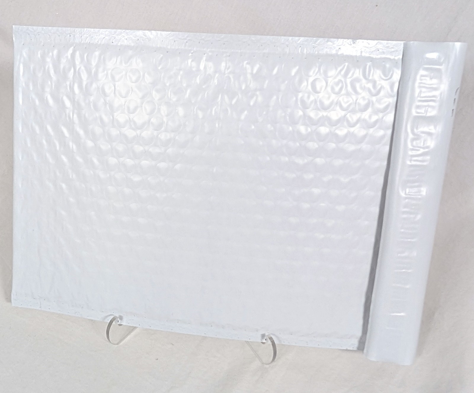 500-Pk WHITE 7.25 x 11" Padded POLY BUBBLE MAILER #1 shipping DVD game envelope