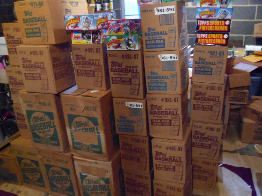 FREE MICKEY MANTLE CARD PER LOT OF OLD UNOPENED BASEBALL CARD PACK LIQUIDATION!!