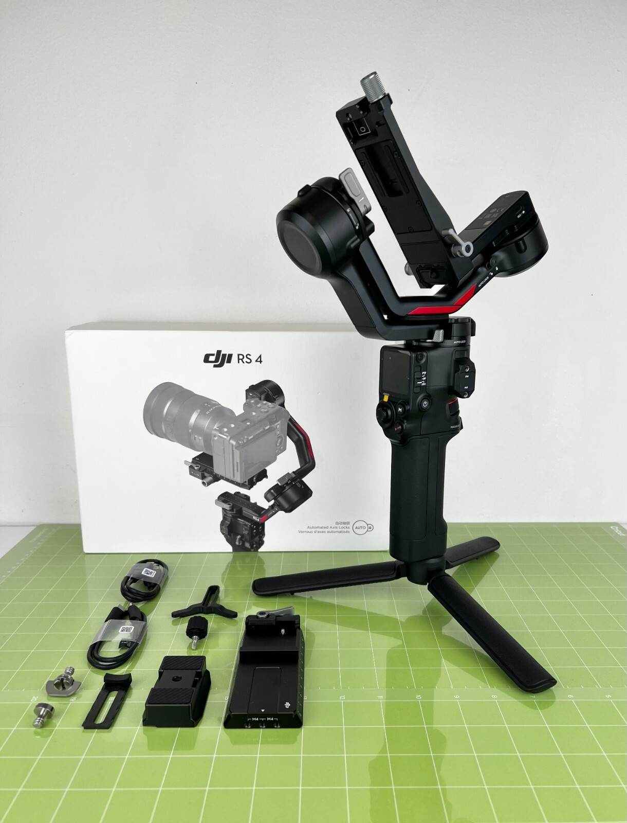 DJI RS 4 3-Axis Gimbal Stabilizer for Cameras - Unactivated