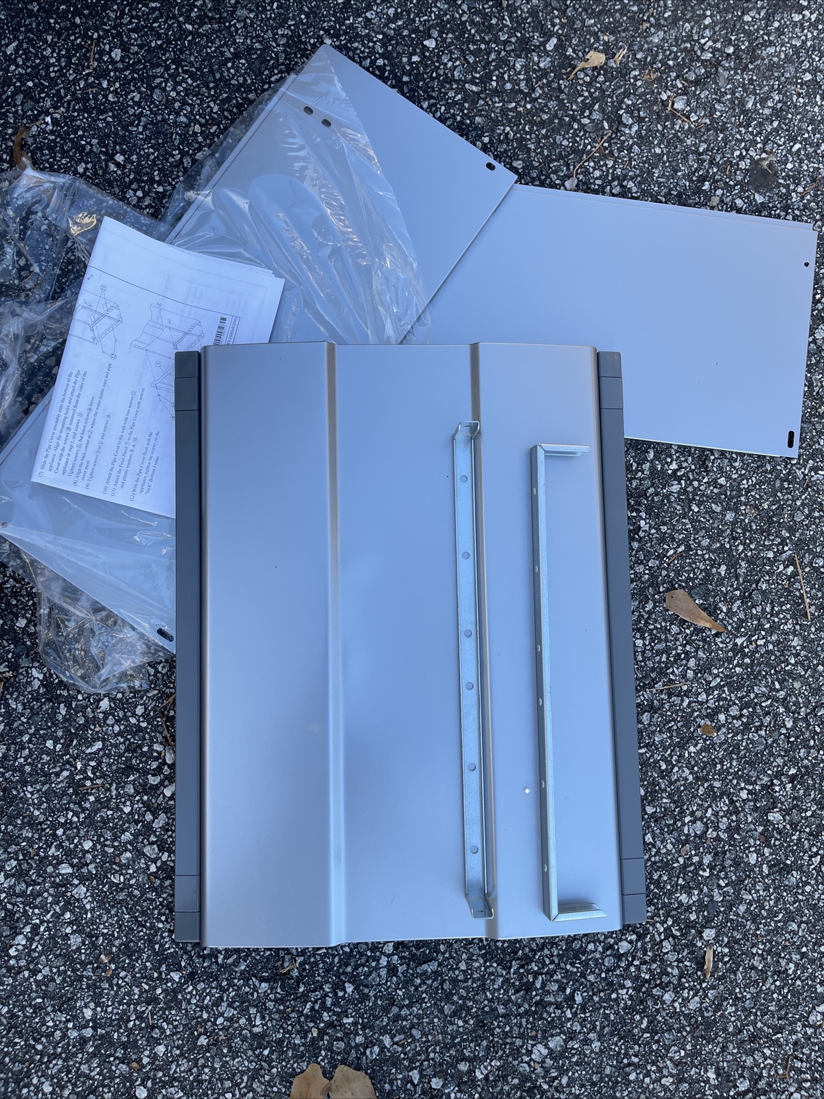 Rinnai Pipe Cover Enclosure for all Rinnai Luxury Series PCD-03 SM2