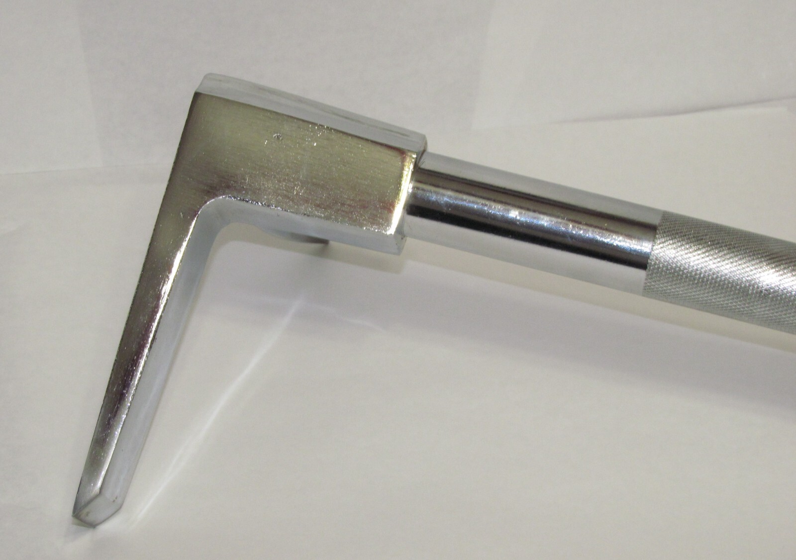 36" Hooligan Tool with Nickel Finish. Hardened High Carbon Steel. 11 Lbs – z1