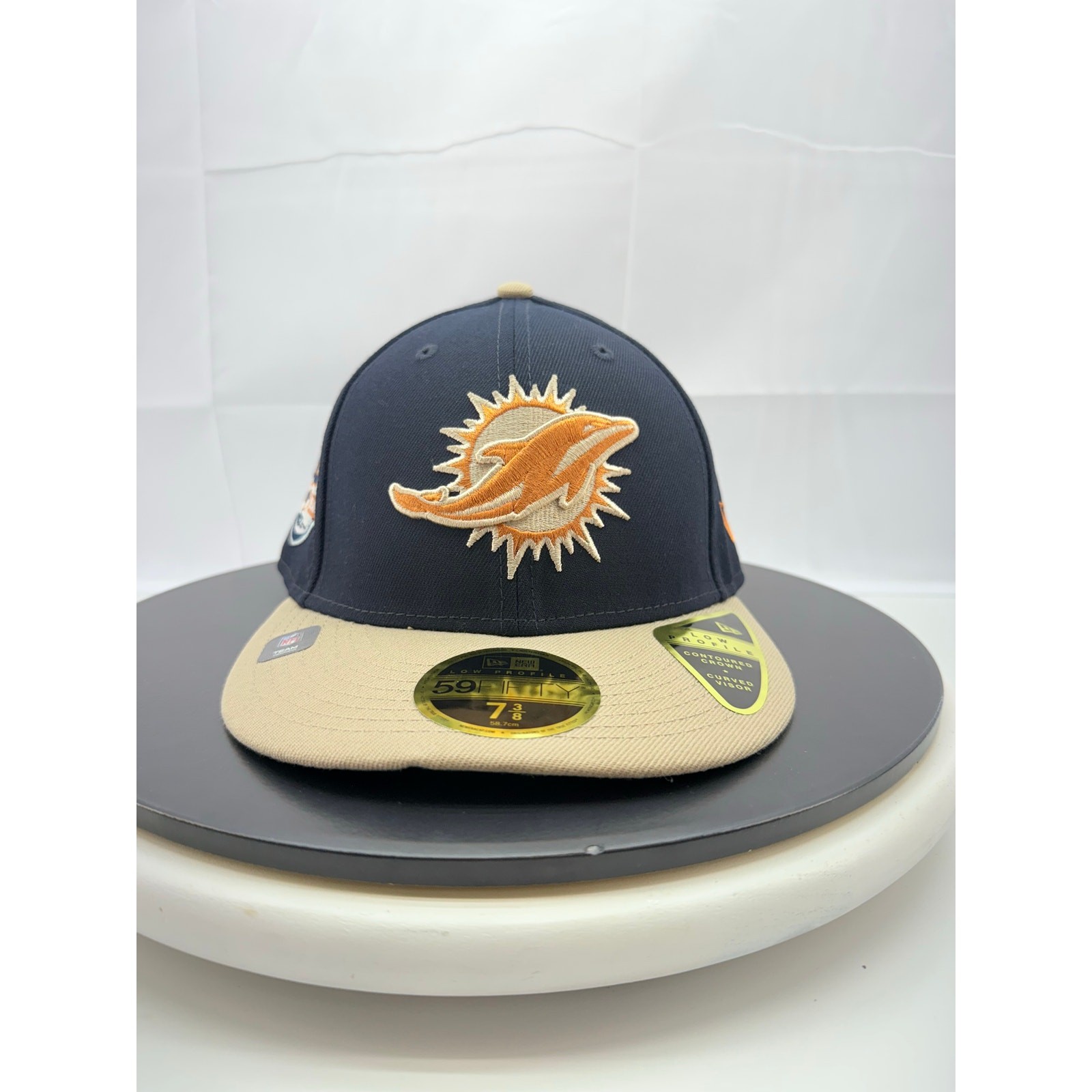 New Era Miami Dolphins 59FIFTY Low Profile Fitted Hat 7 3/8 NFL Perfect Season