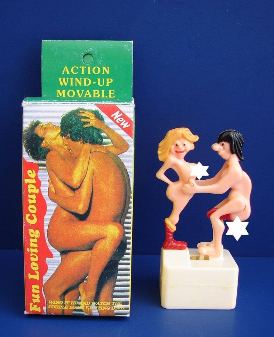 Vintage 1999 Adult Novelty Wind Up Action FUN LOVING COUPLE Toy Pipeline Product