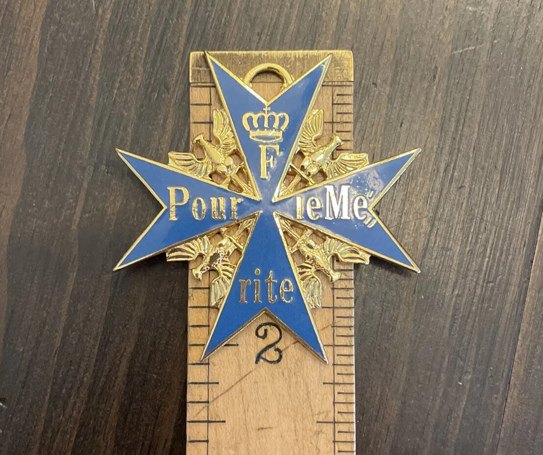 WW1 German BLUE MAX MEDAL Pour Le Merite Award Military Order Iron Cross Badge