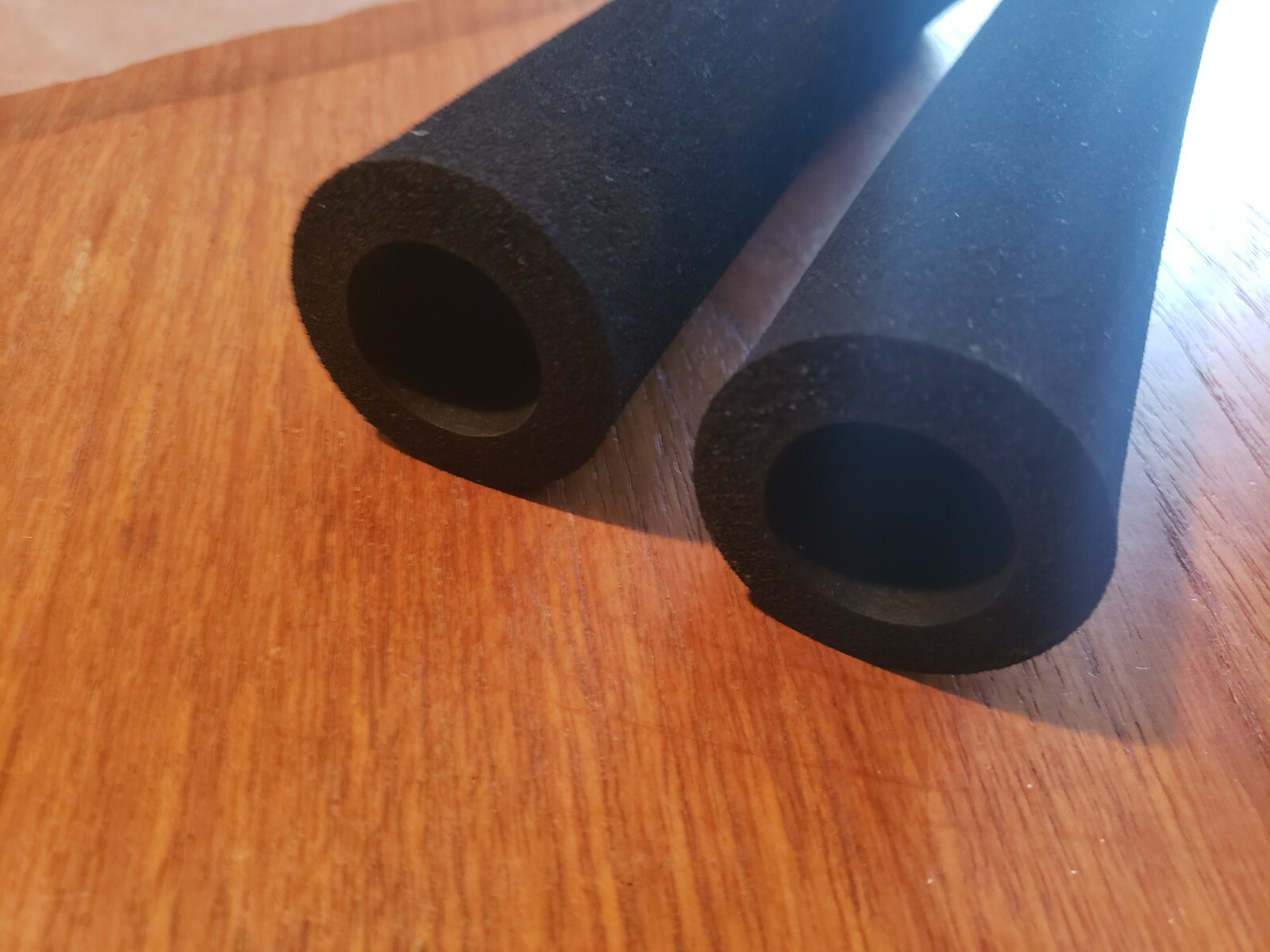 NEW Schwinn AIRDYNE GRIPS Replacement Foam Handles Bike Exercise Arm