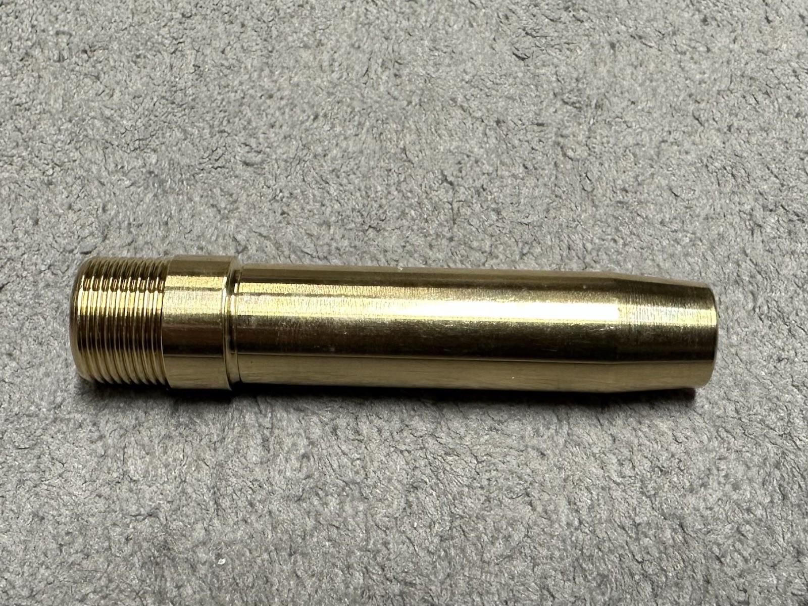 New 5/16 Bronze Edelbrock Intake Valve Guides. Set Of 8 ( Read Description)