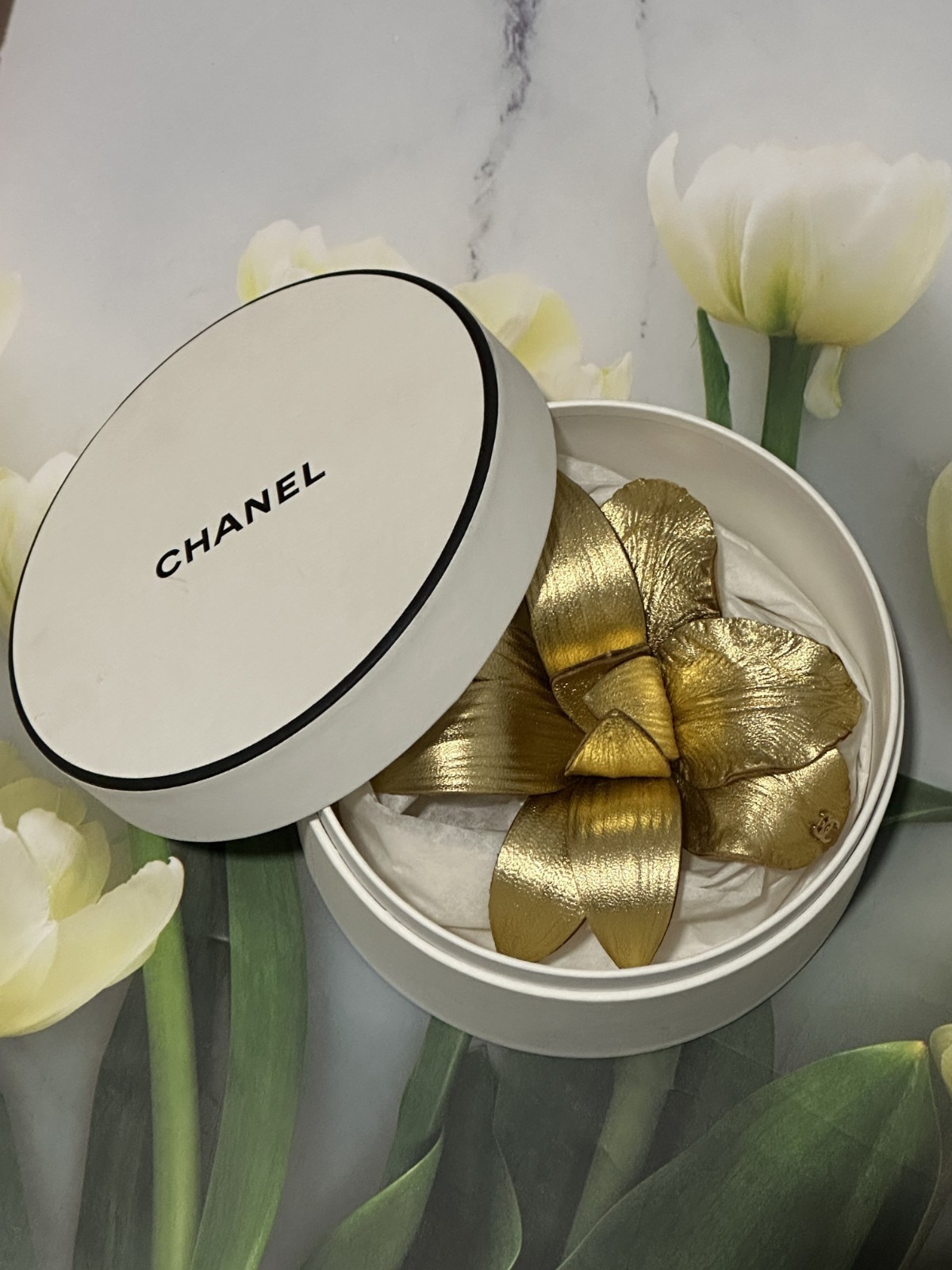 CHANEL Brooch - Gold Lily-of-the-Valley Brooch with Original Box – 2019