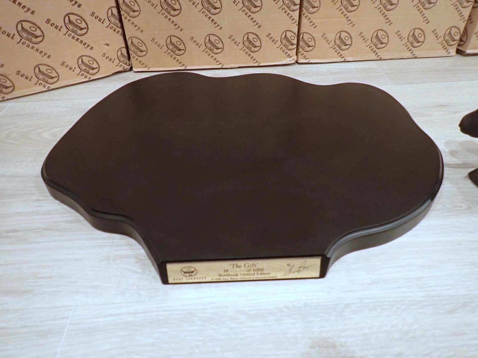 MIB AFRICAN AMERICAN SCULPTURE Soul Journeys - Maasai Sculpture; The Gift # 877