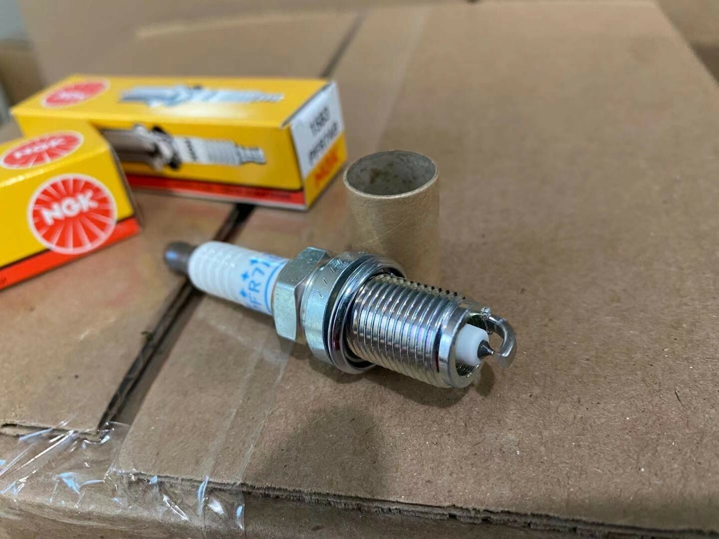 [2-Pack]*SPECIAL*Brand New "Genuine" Skidoo Spark Plug PFR7AB 800 ETEC 415129484