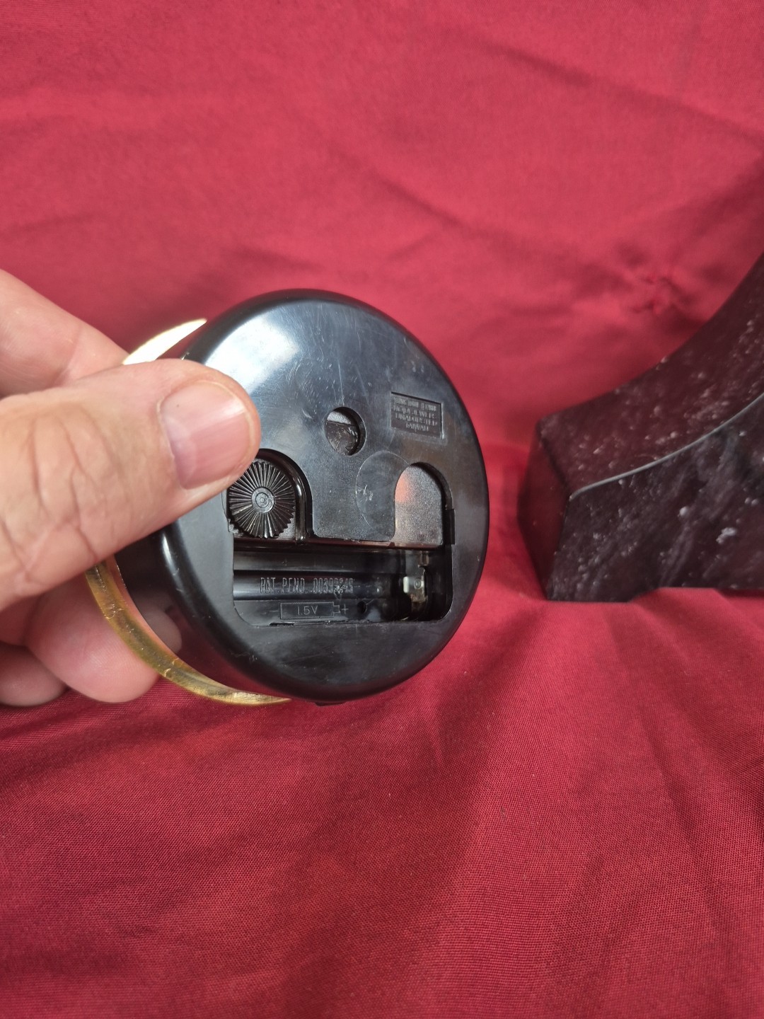 Linden Marble Desk Clock