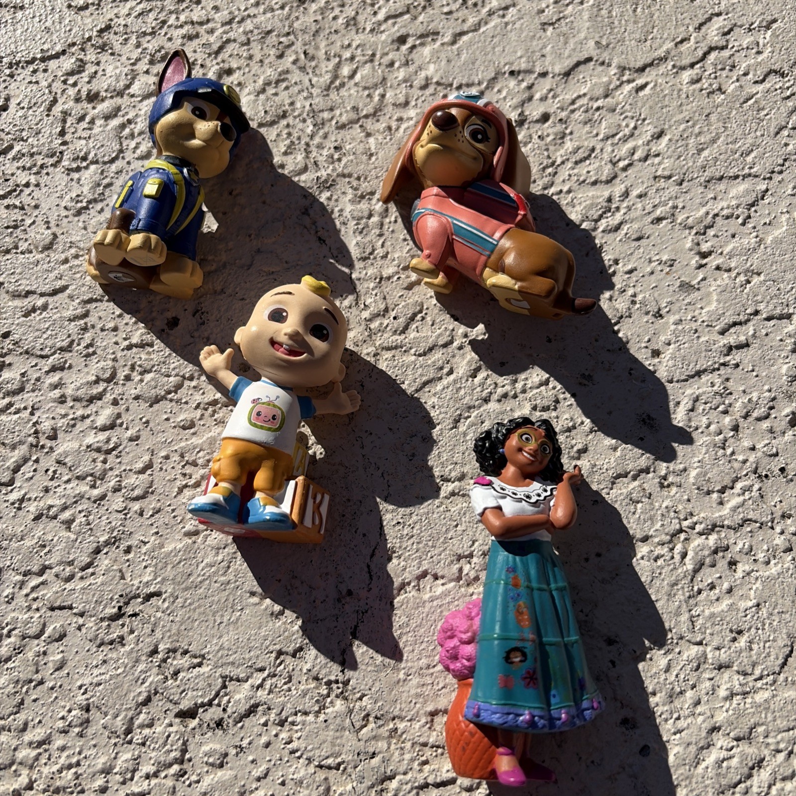 Tonibox Box Carry Case And 8 Characters new in sealed box