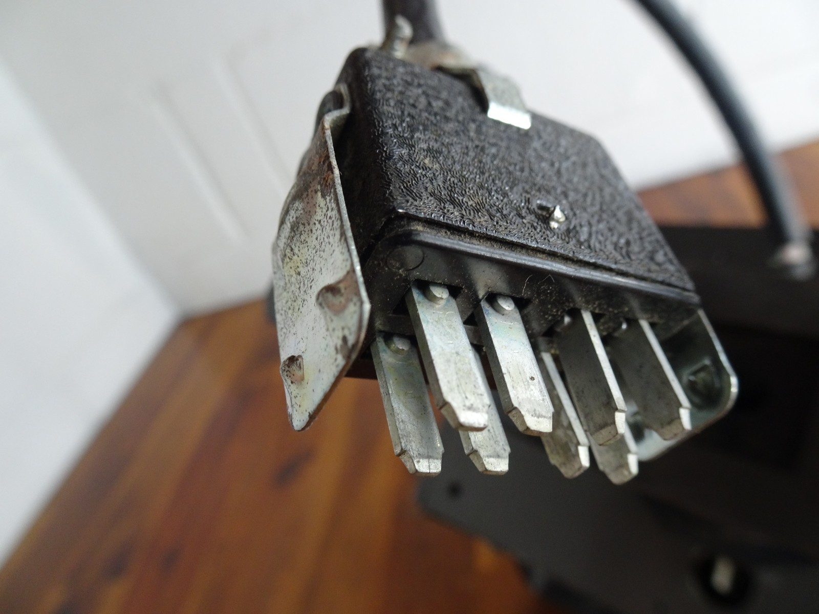 Pelco PT-250 Pan Tilt Rotor Rotator Unit with Mounts Cctv Ham Satellite Untested