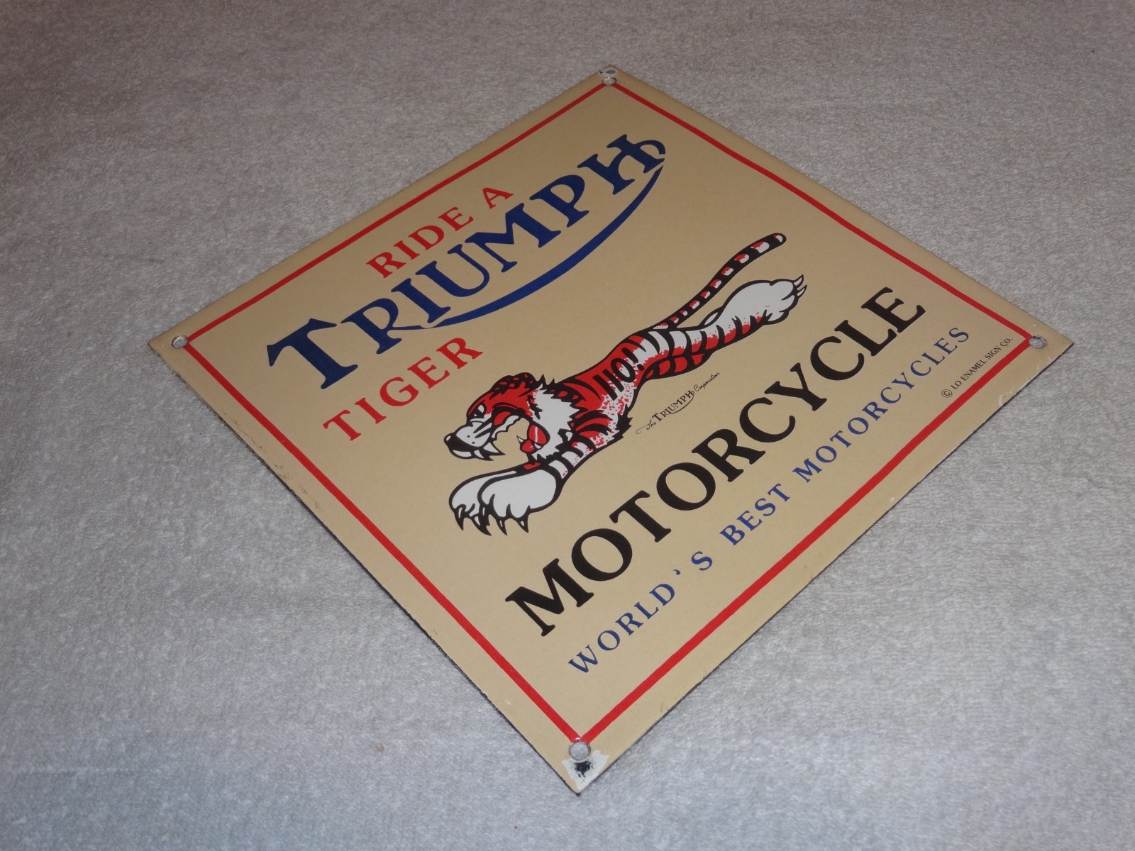 VINTAGE TRIUMPH T110 MOTORCYCLE DEALER TIGER 10" PORCELAIN METAL GASOLINE ⛽ SIGN