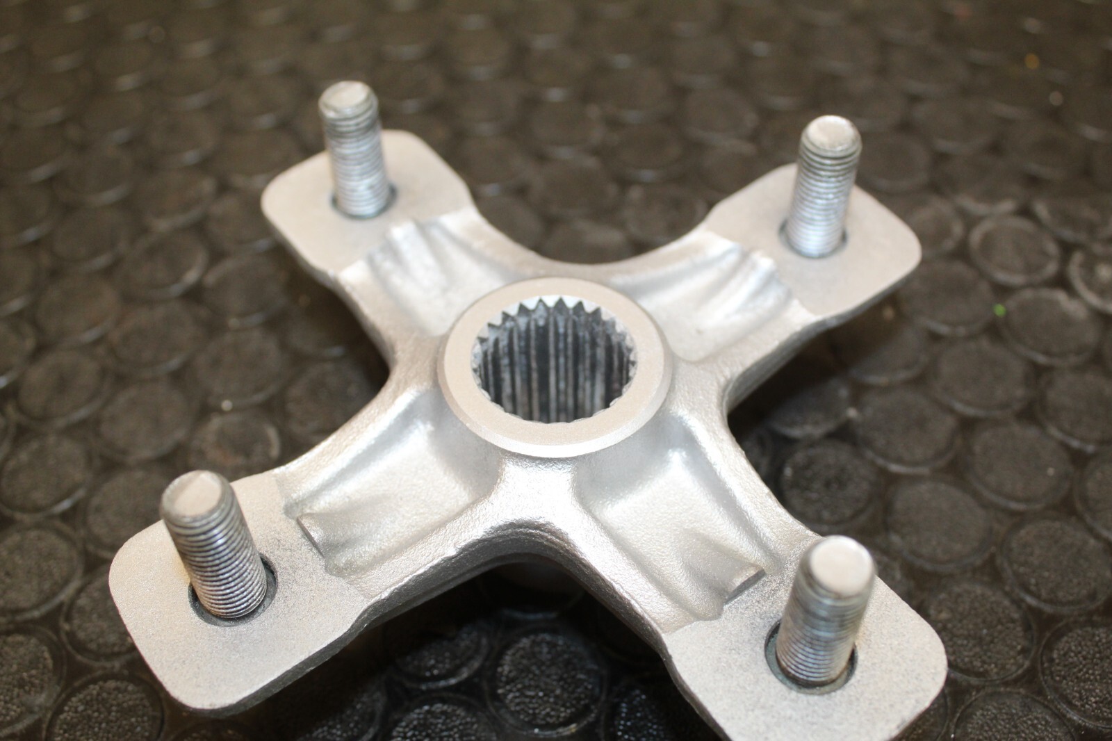 Yamaha Raptor 700 350 250 660 YFZ450 Banshee Warrior Rear Wheel Hubs 🔥FASTSHIP