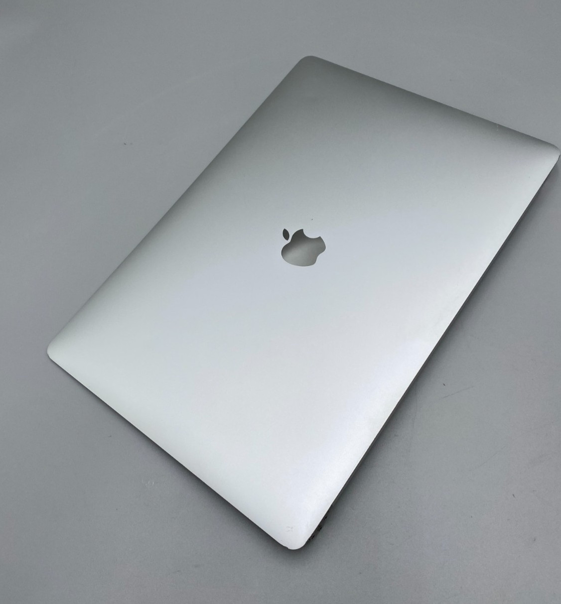 OEM AppleMacBook Pro 15"A1707 2016/2017 LCD Screen DisplayReplacement Silver B-