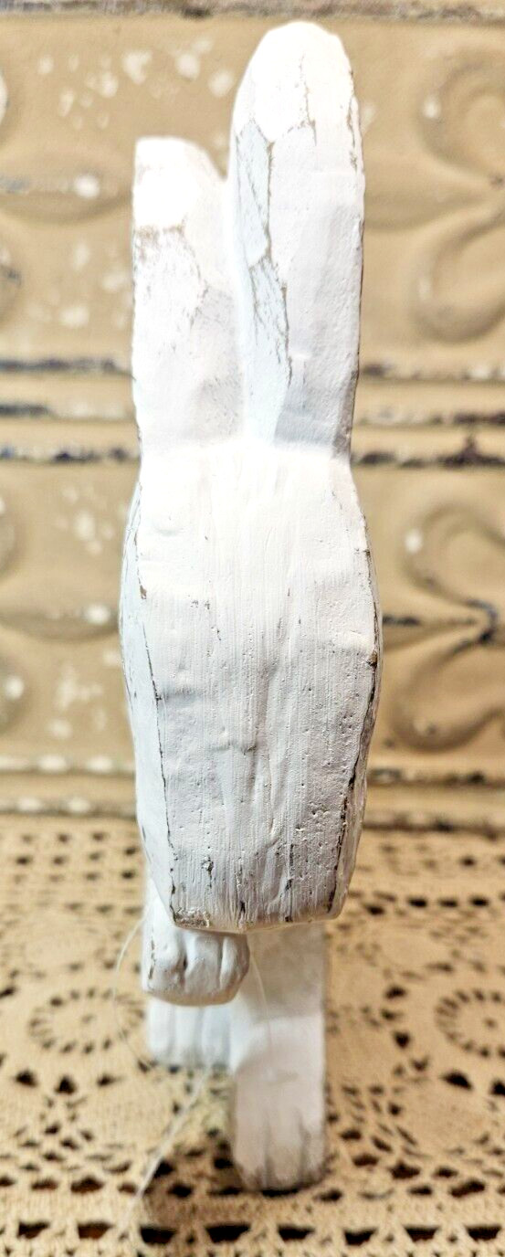 NWT Primitive White Distressed Bunny Rabbit Easter Spring Decor Carved Wood Look