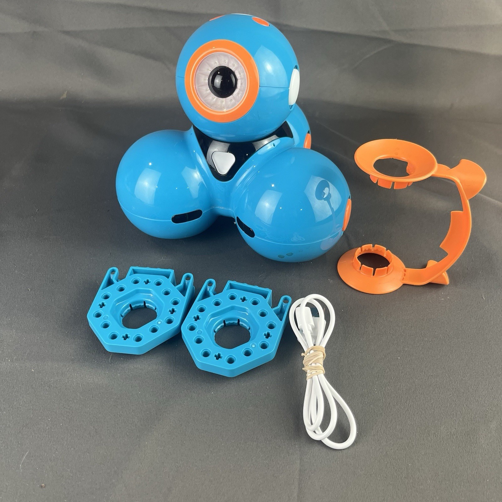 Wonder Workshop DA03 Dash Robot Blue Your Interactive Robotic With Accessories