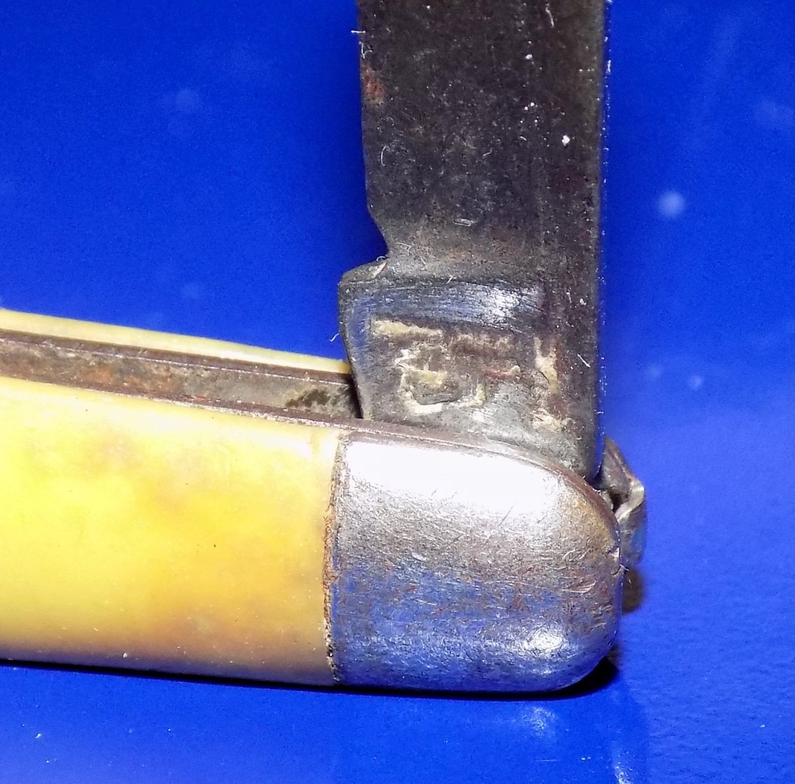 Small Vintage/Antique Hammer Brand U.S.A. Easy-Open Keychain Fob Knife