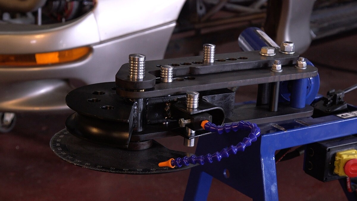 Eastwood 180 Degree Hydraulic Aluminum and Stainless Steel Tubing Bender