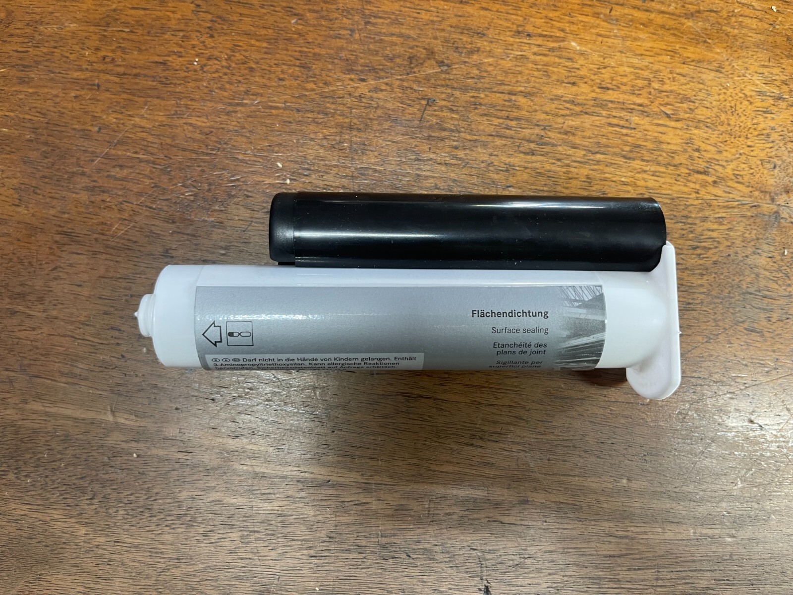 Genuine Mercedes-Benz Surface Sealant RTV Gasket Maker NEW High Quality Silicone