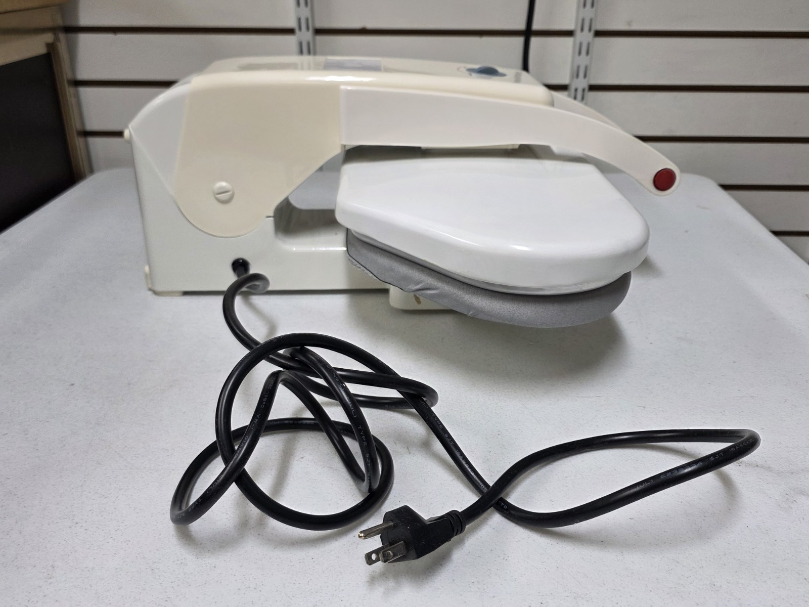 Steam Press SP-660 Professional Steam Fabric Press Machine