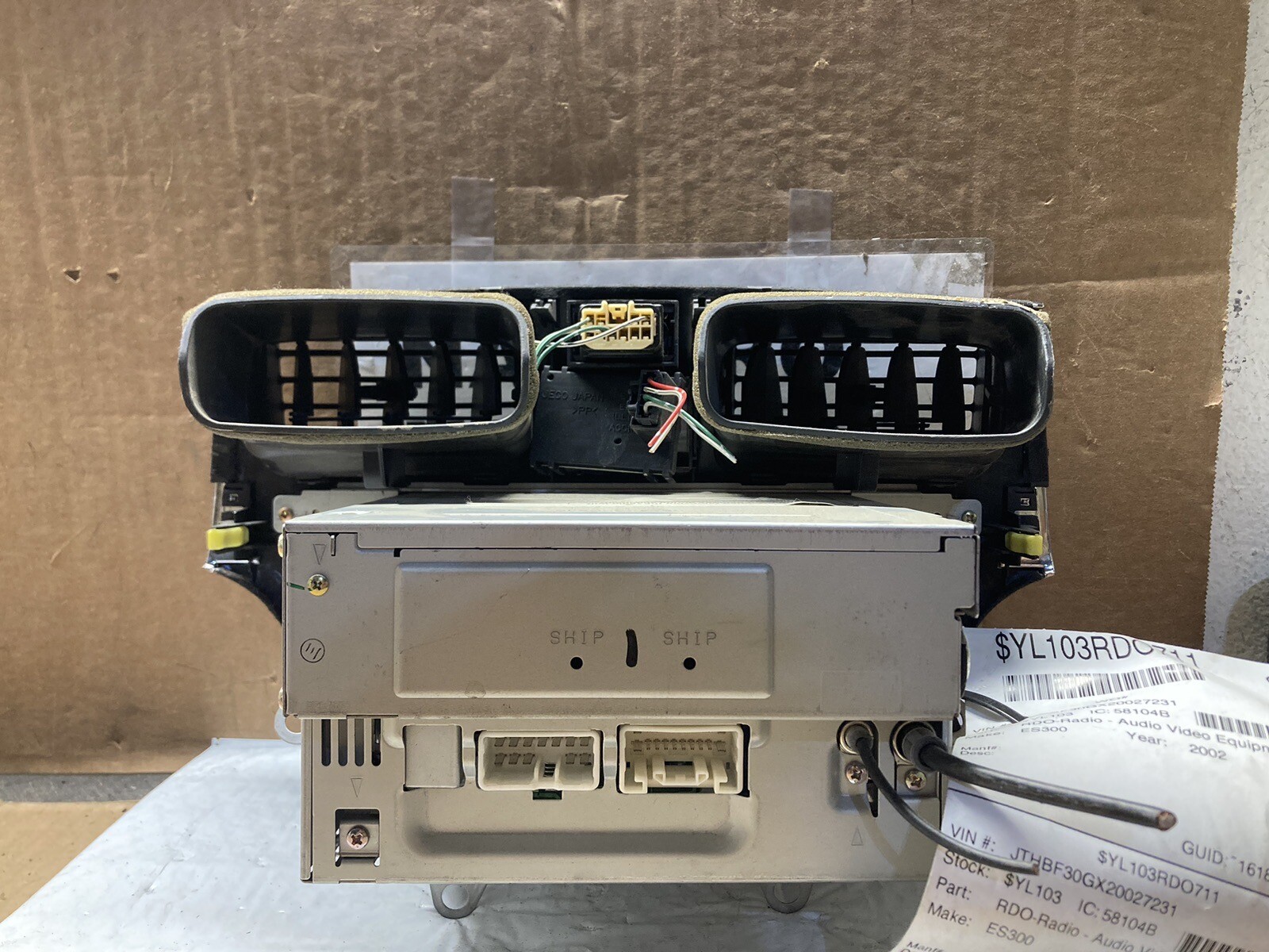 *NT* 02-03 Lexus ES300 AM FM CD Radio Player 86120-33510 OEM #R583