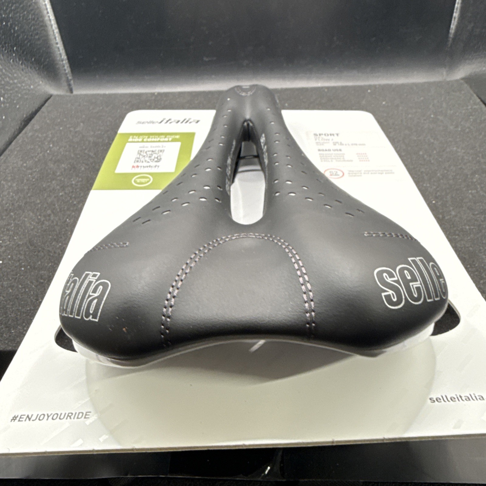 Selle Italia Sport Gel Flow Cycling Saddle Seat S2 140mm (9419-40)
