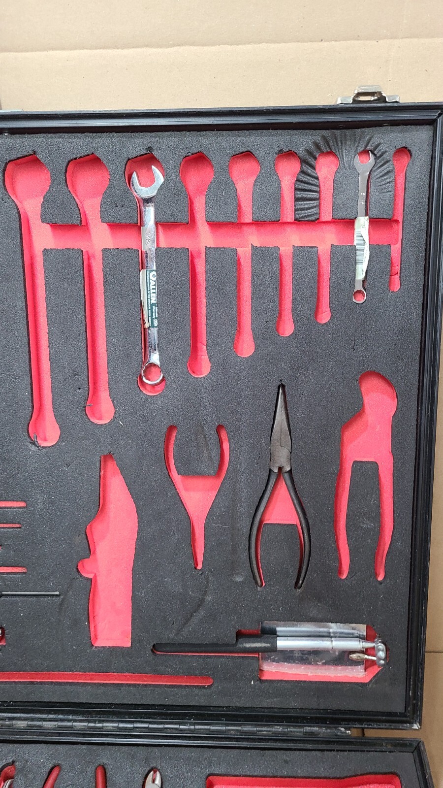 LotP TK-105 A/G Kippertool Military Electronic System Tool Kit in Wilson case