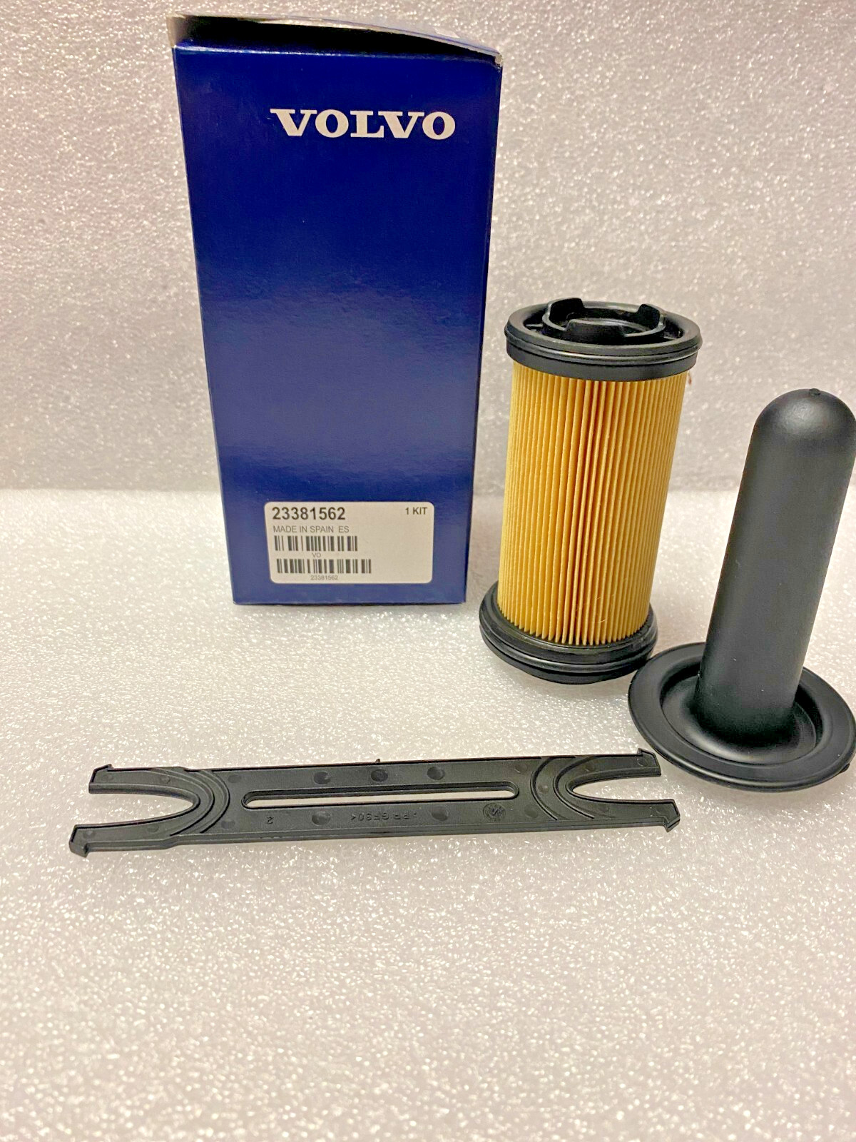 GENUINE OEM VOLVO D13/Mack MP8 Def Filter 23381562 MADE IN SPAIN