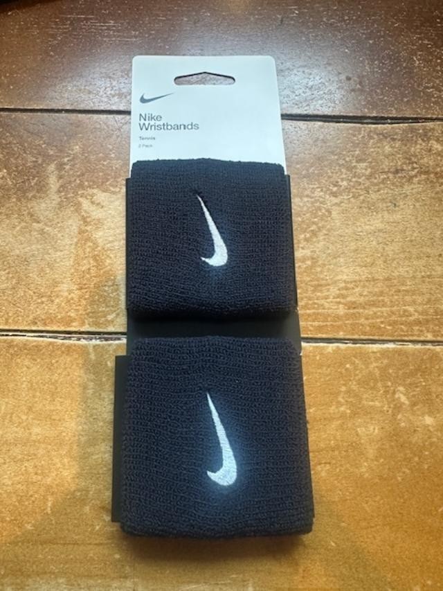 Nike Unisex Wristbands Black 2-pack NEW - Retail $12