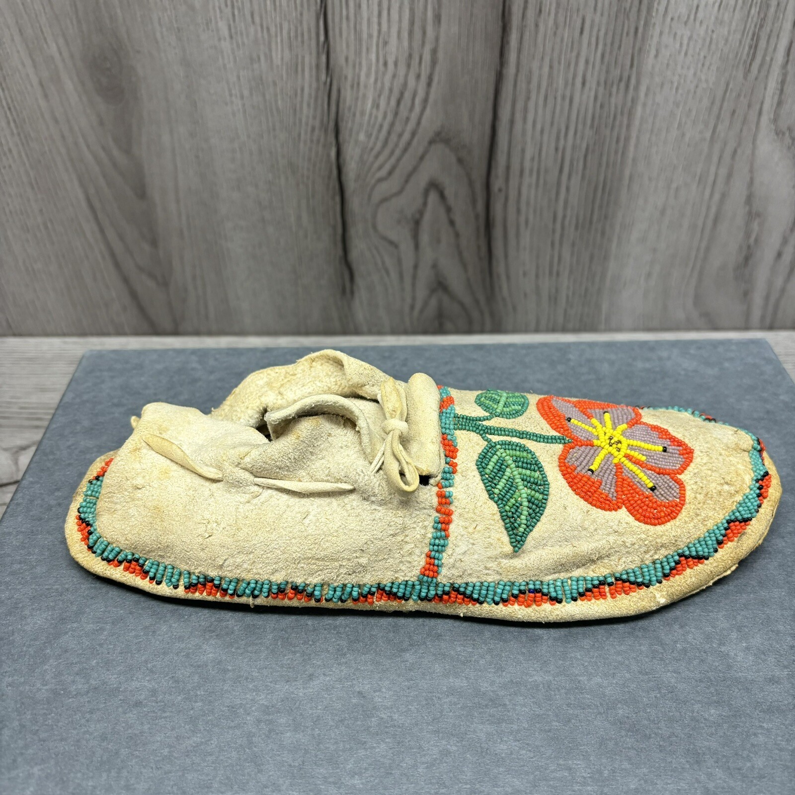 Antique Circa 1900 Northern Plains Beaded Moccasins Teal Orange Flower original