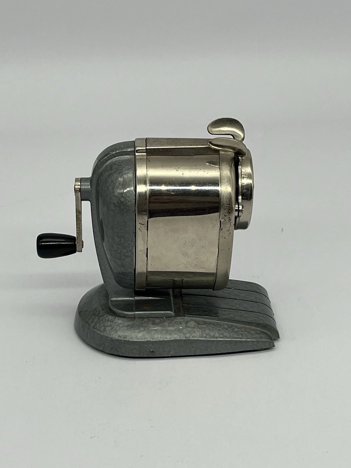 Boston Champion Pencil Sharpener Hand Crank Desk Top Pinch Feed VTG Retr 1960's