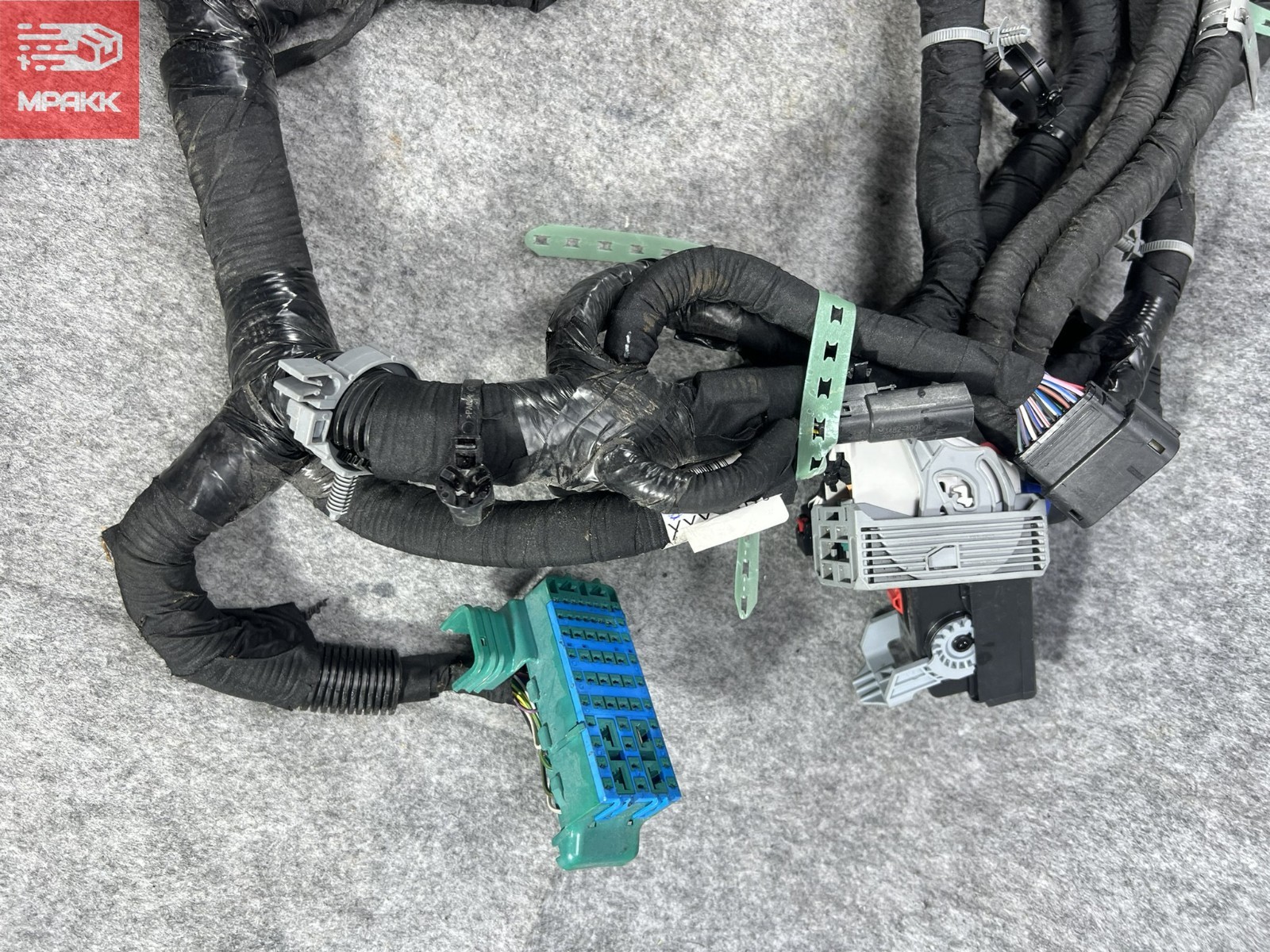 2018 2019 Chevrolet Silverado GMC Sierra Engine Wire Wiring Harness OEM 84465421