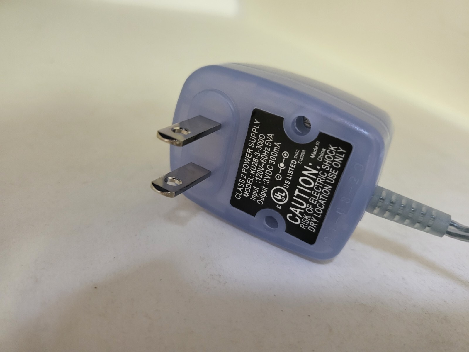 Ice Blue AC Power Adapter DC 3V 300 mA for Game boy Pocket & Gameboy Color #39S