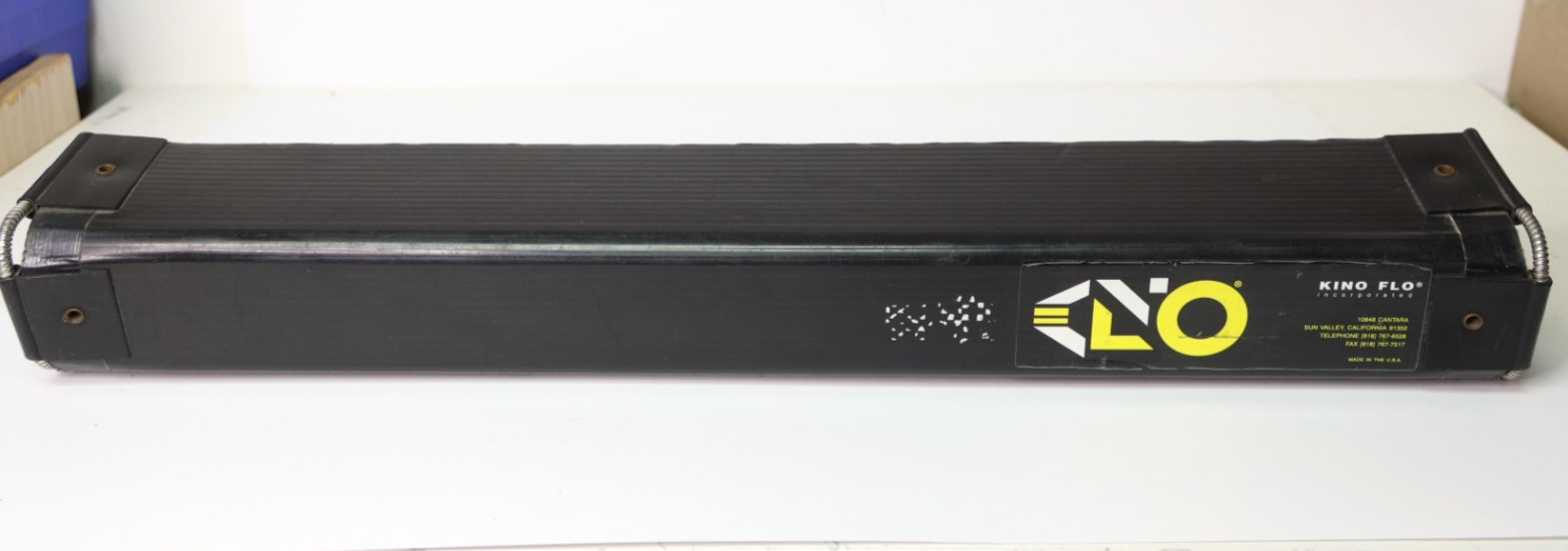 Kino Flo FIX-241 2ft 1-Bank Light w/ BAL-105 Ballast & Cable – Tested