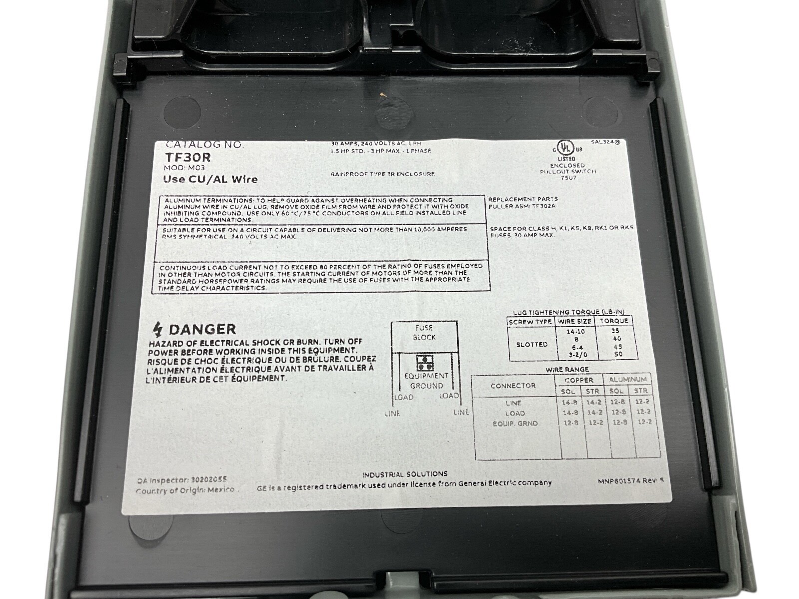 GE AC Disconnect Outdoor Switch 30A 120/240V TF30RCP