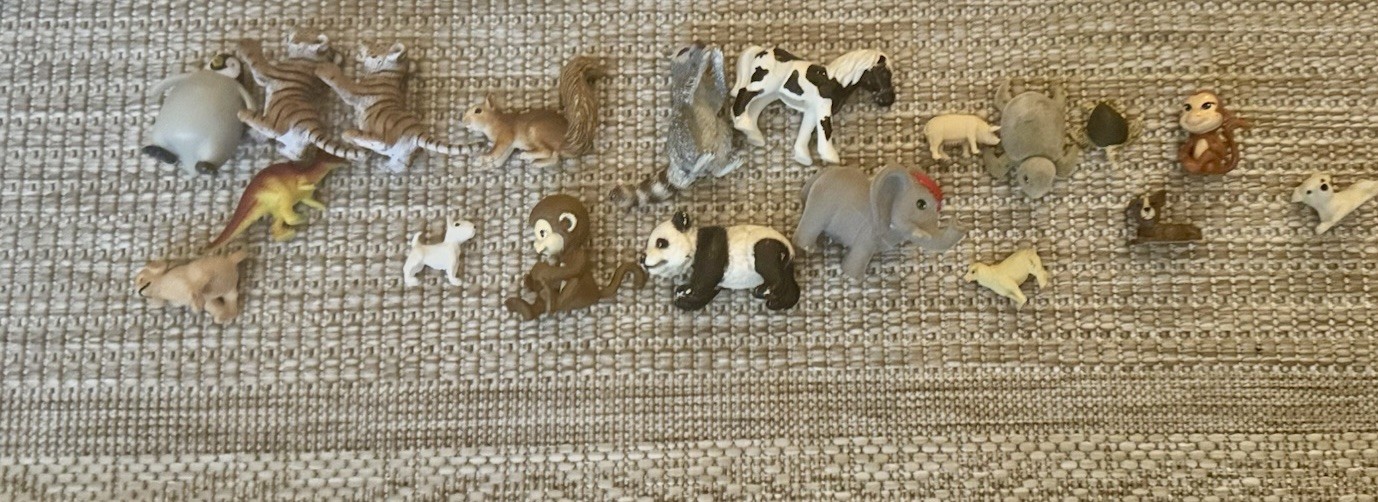 Mixed Lot of Small Toy Figures