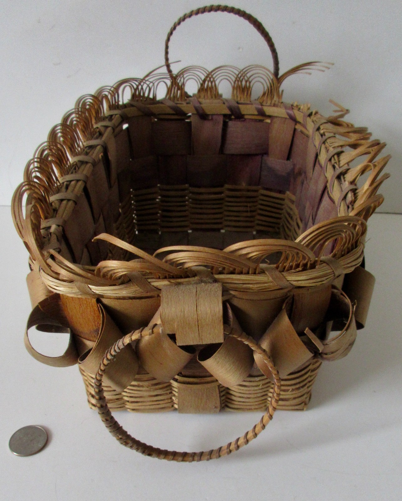 Vintage Iroquois basket w/Sky Dome at top, lrg hoop handles & curls C/1910-1940