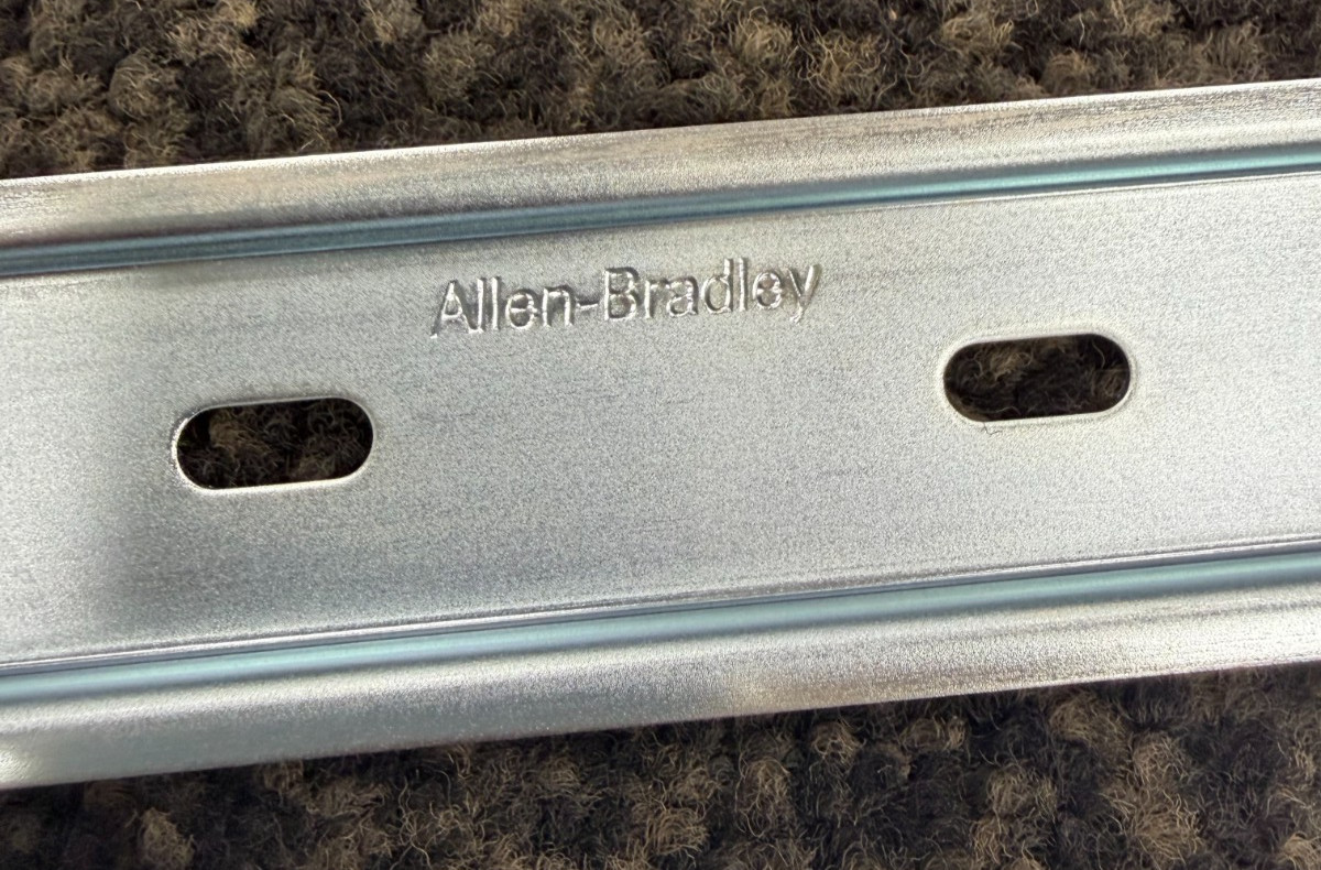 ALLEN-BRADLEY 199-DR1 DIN RAIL LOT OF 13