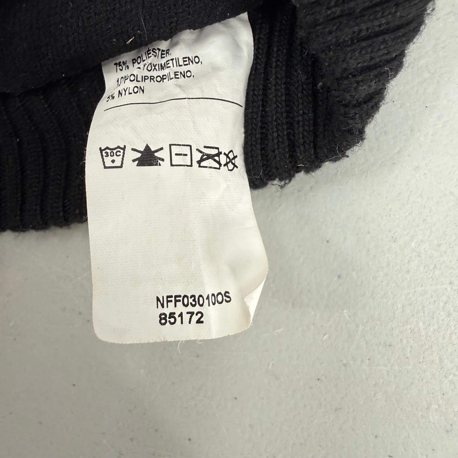 Nike Pro Hyperwarm Swoosh Logo Adult Black Hand Warmer Belted w/Pocket Thermal