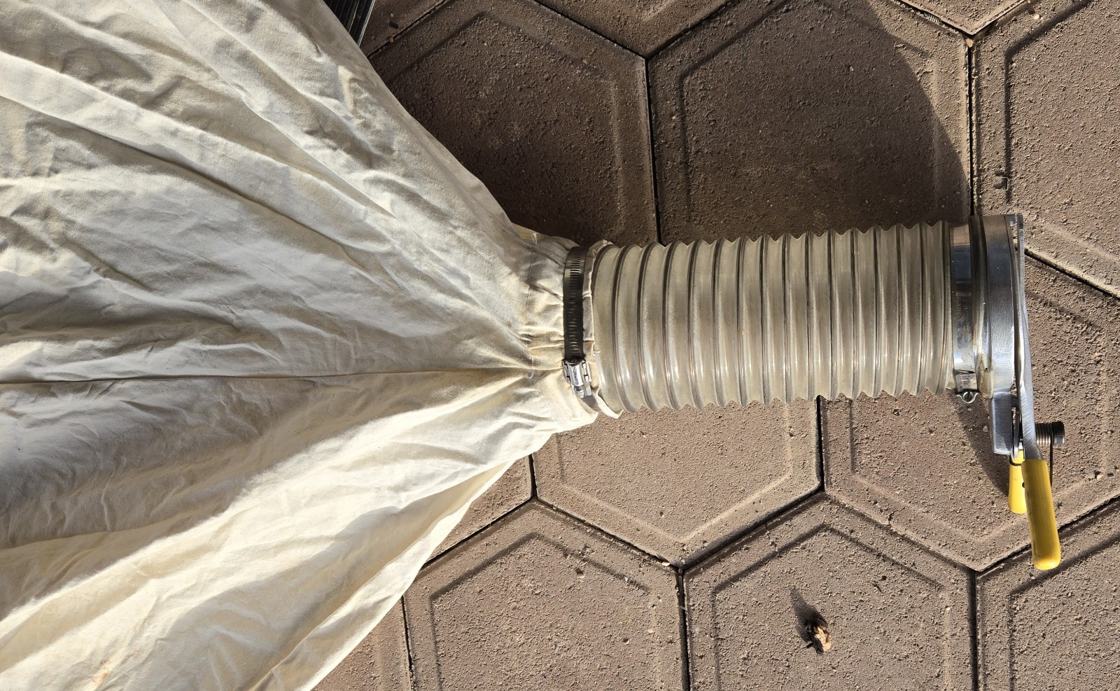 Uline 4' Tall 20 Cubic Bag Ceiling Mount Type* Packing Peanut Gravity Dispenser