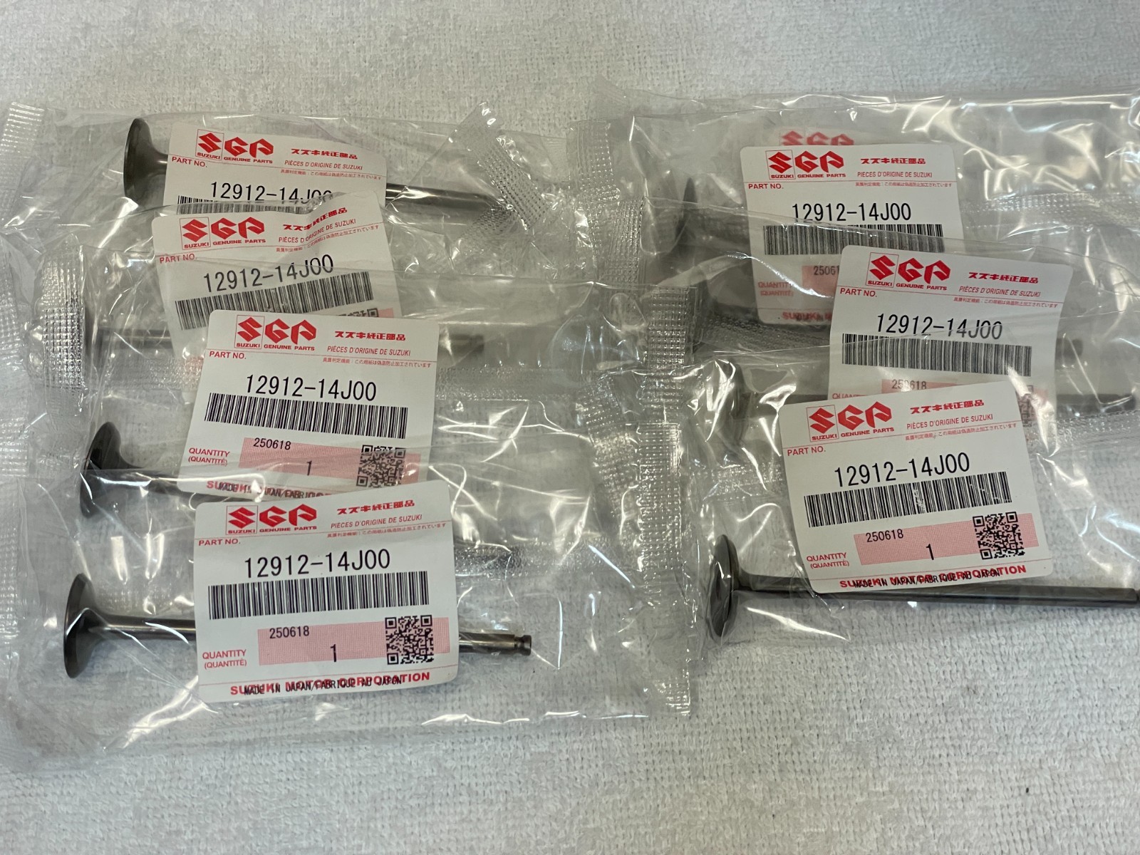 Valve, Exhaust 12912-14J00 x8 set Genuine Part GSX-R600 2012-2017