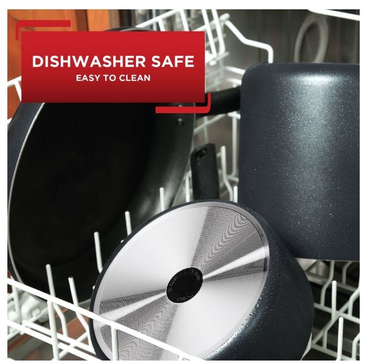 4.5 inch Black T-fal Easy Care Nonstick Cookware, Covered One Egg Wonder Fry Pan